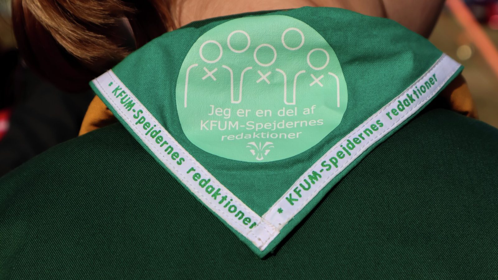 tørklæde frivillig redaktion